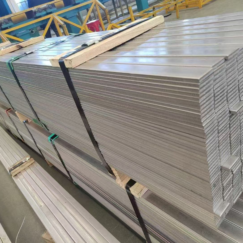 Плоский стержень из нержавеющей стали