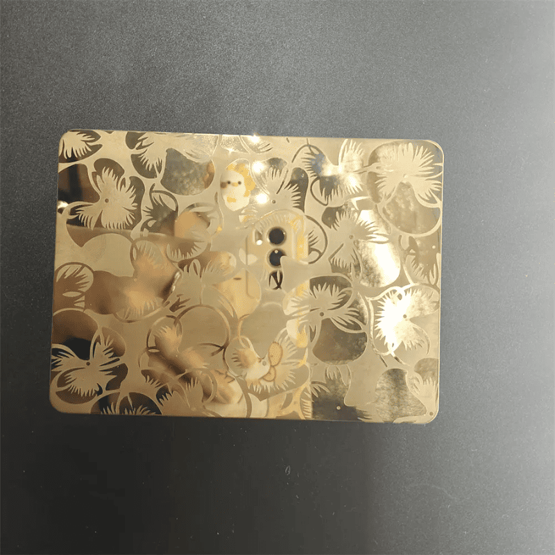 Листы из нержавеющей стали с химическим травлением